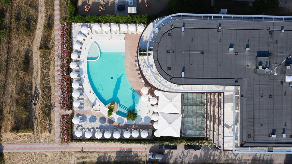 Jesolopalace Hotel & Aparthotel Экстерьер фото